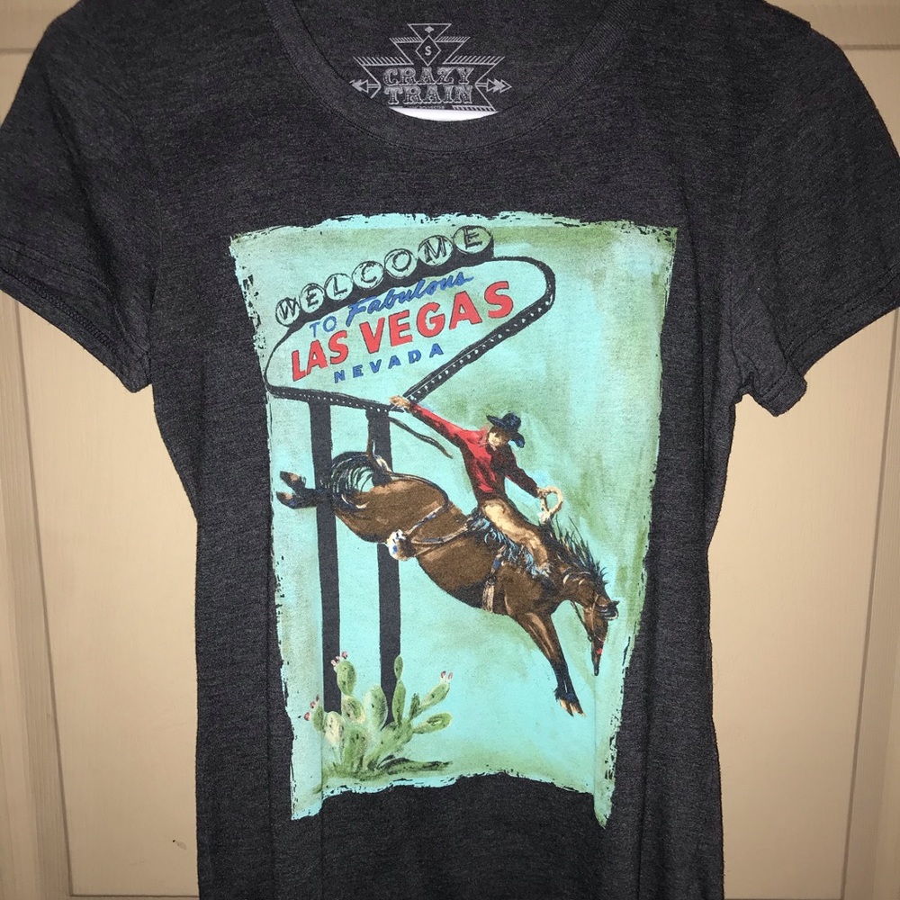 Tee shirt